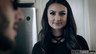 Eliza Ibarra एक वकील आवश्यक आहे की बूल्ला