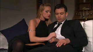 Real Anaal heeltemal met Plesier vir pornografiese Ster Katia Nobili en haar jong Hings - (HD Toneel)